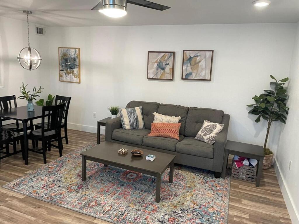 Casa Wooten - Pet Friendly Austin Ngoại thất bức ảnh